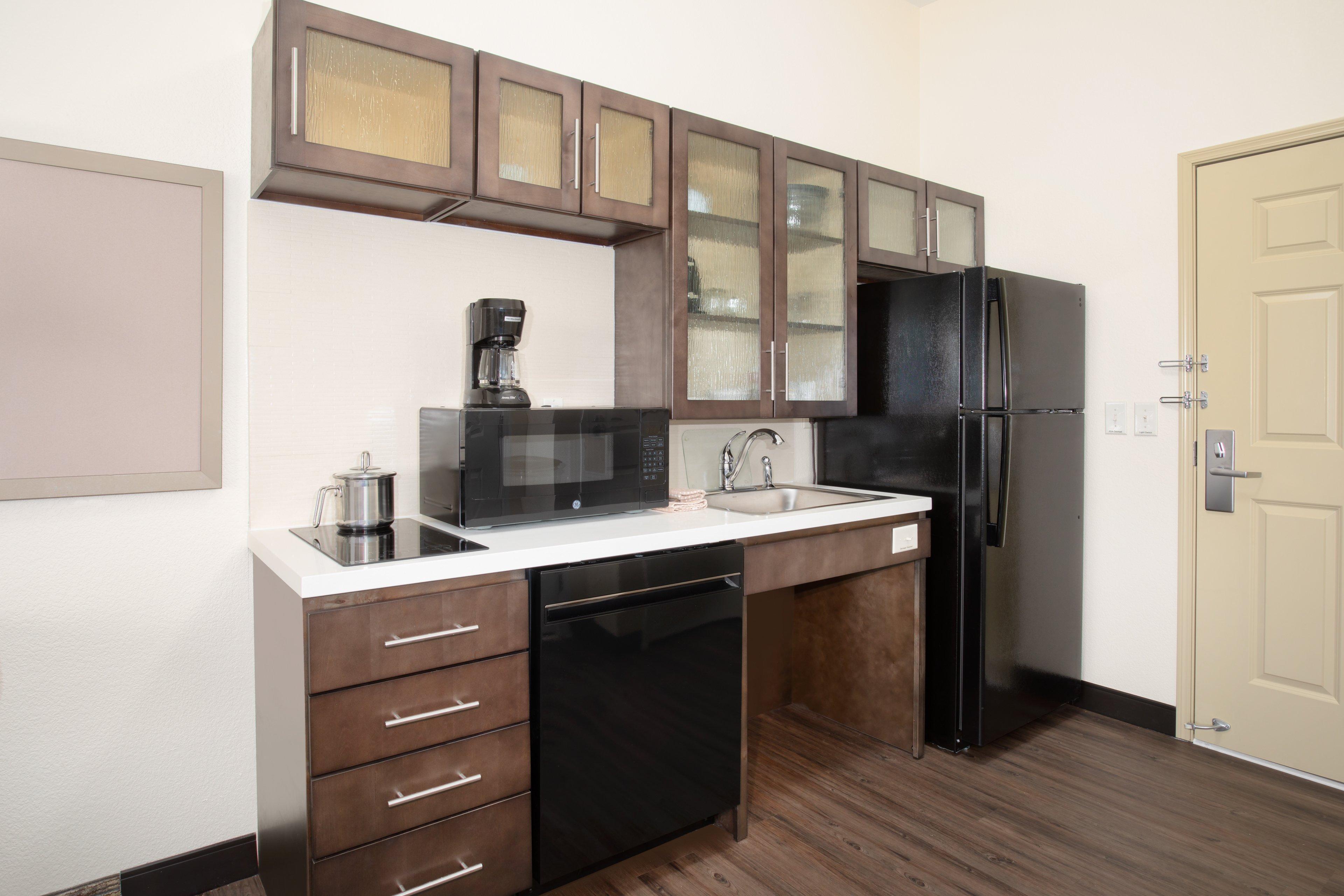 Candlewood Suites Cheyenne By Ihg Exterior photo