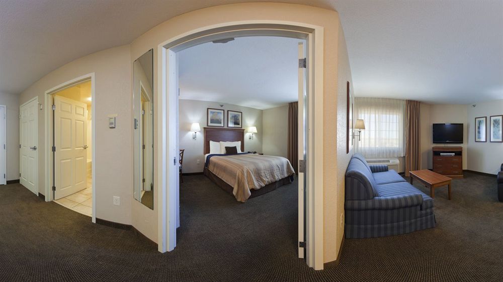 Candlewood Suites Cheyenne By Ihg Exterior photo